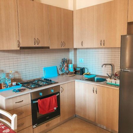Mimi'S Beach Apartment Vlorë Eksteriør billede